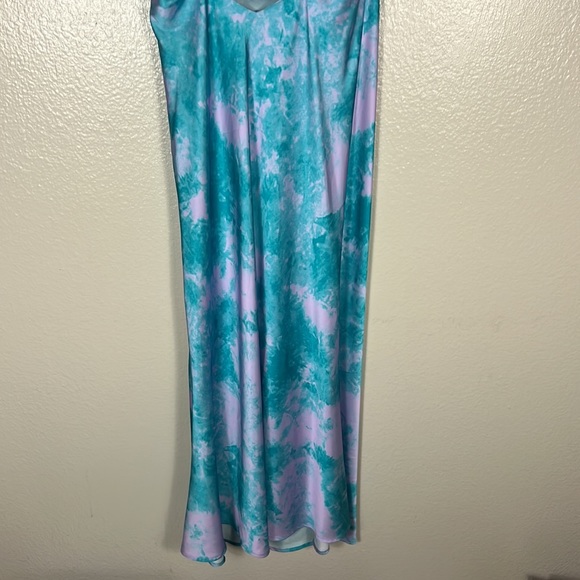 Lovers + Friends Sabrina Midi Dress - Picture 10 of 12